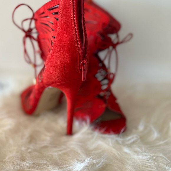 Aldo Lace-Up Bootie - Picture 3 of 4